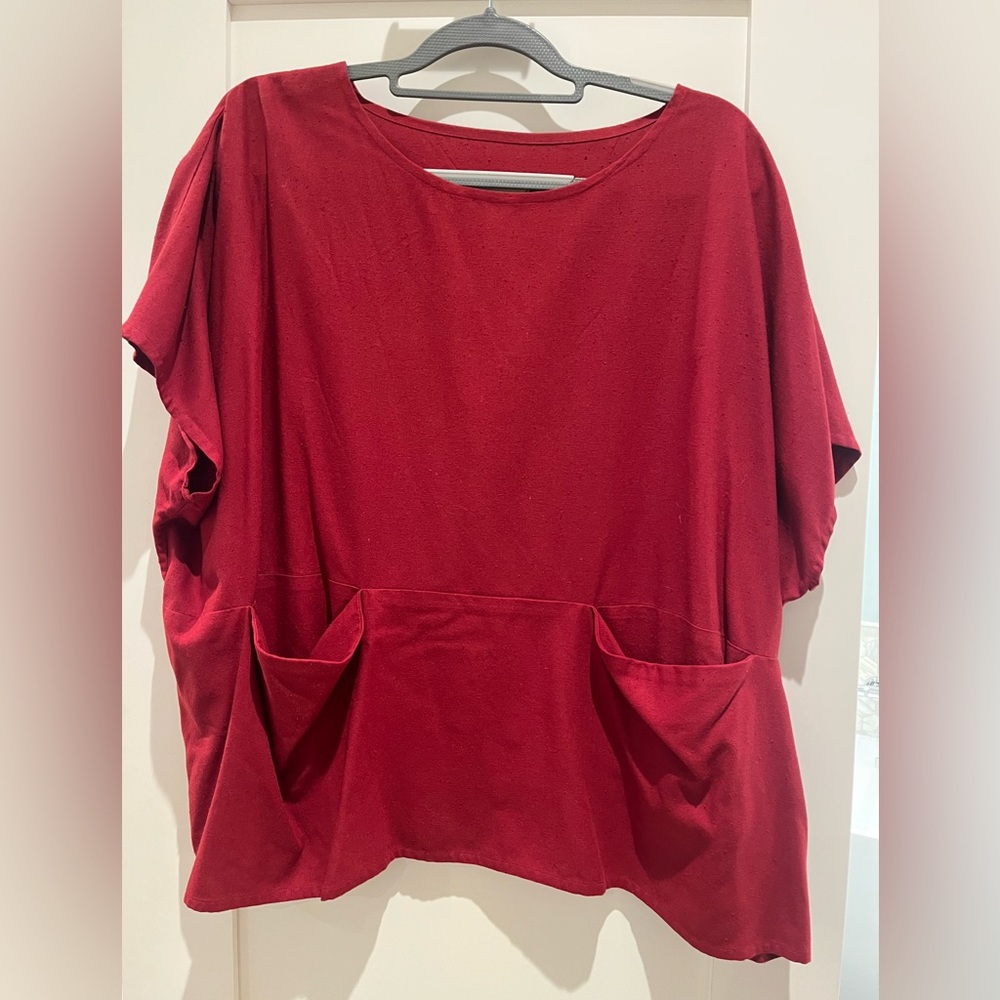 Jamie + the Jones Pocket Box Top in raw silk